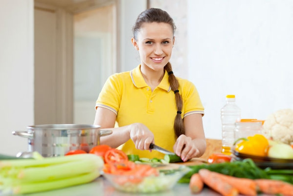 نصائح لنظافة المطبخ اثناء الطهي 679966773.jpg